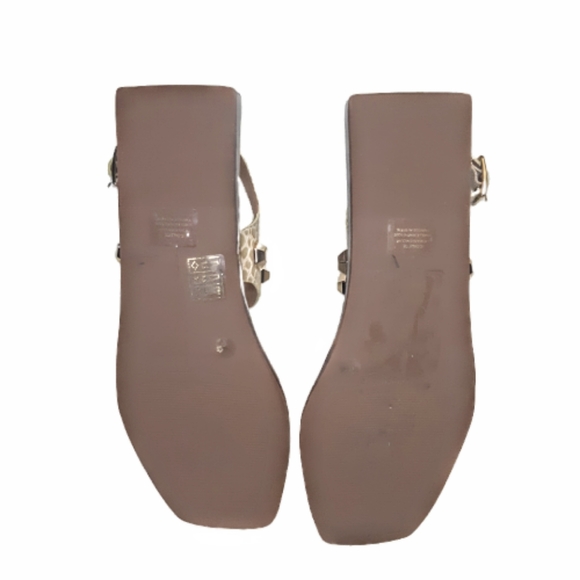 Vince Camuto Dailette Gladiator Sandal toe loop flip flop thong Summer flats - Picture 8 of 9